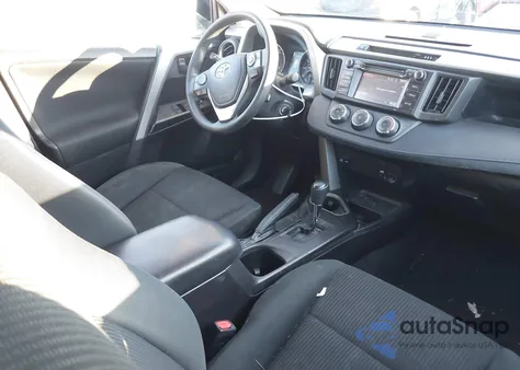 2018 Toyota Rav4 Le z USA, uszkodzony, nr VIN 2T3BFREVXJW731693